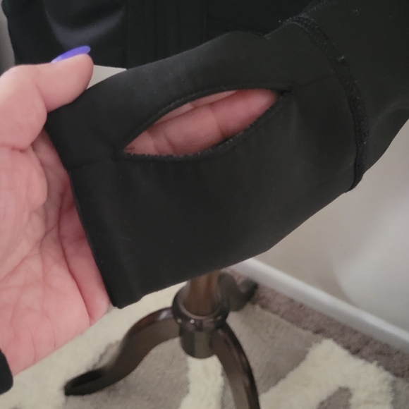 Pink VS "Limited Edition Reversible Jacket - Picture 7 of 8